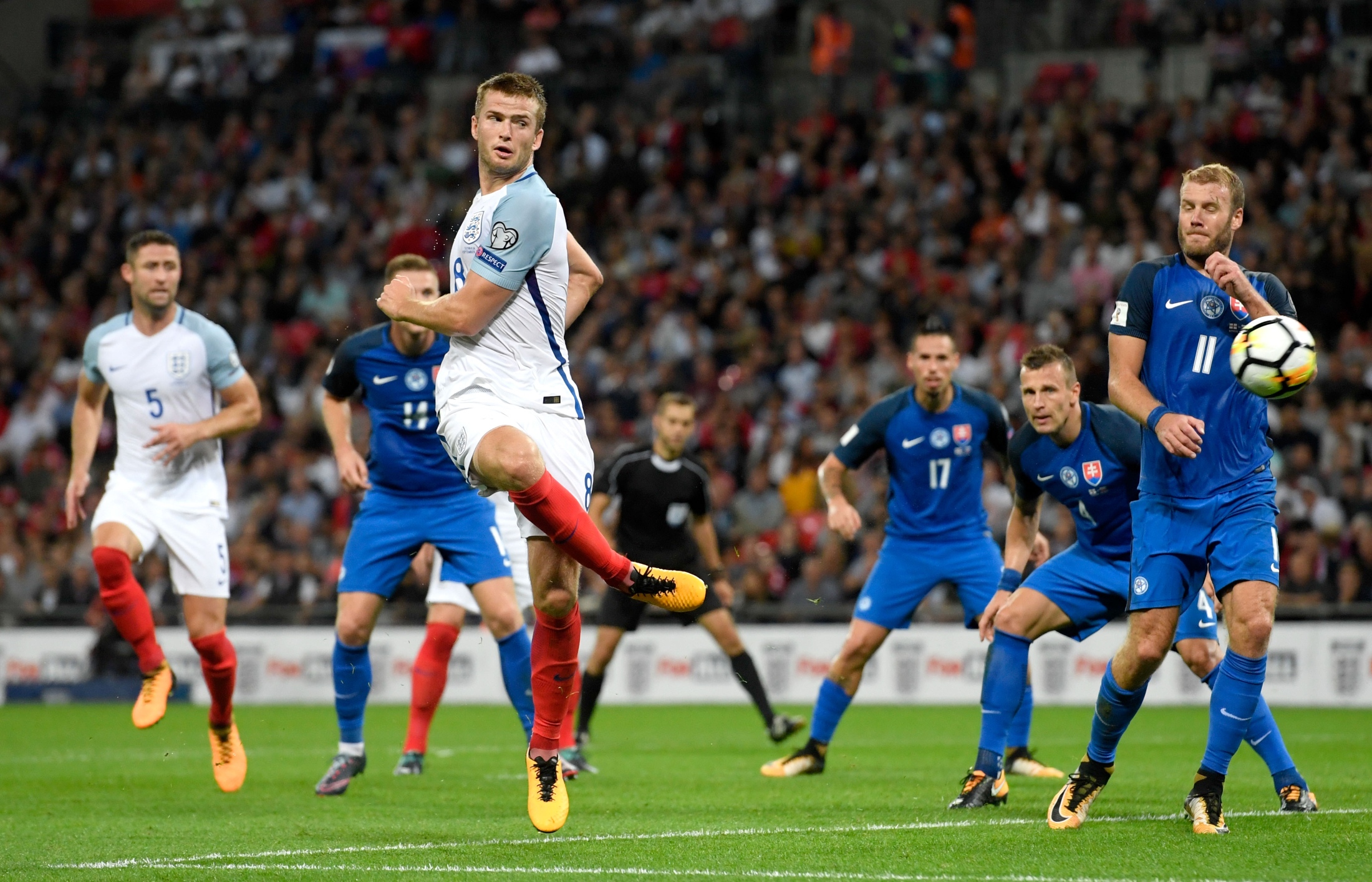 尤其是在团 尤其是在团