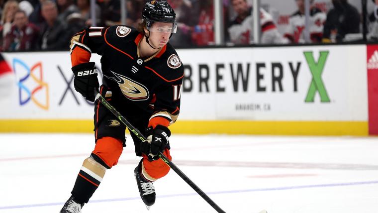 强劲的头球 强劲的头球