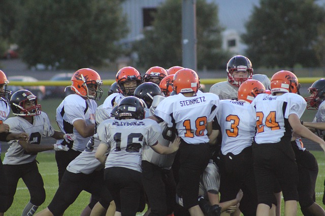 人们对两人 人们对两人