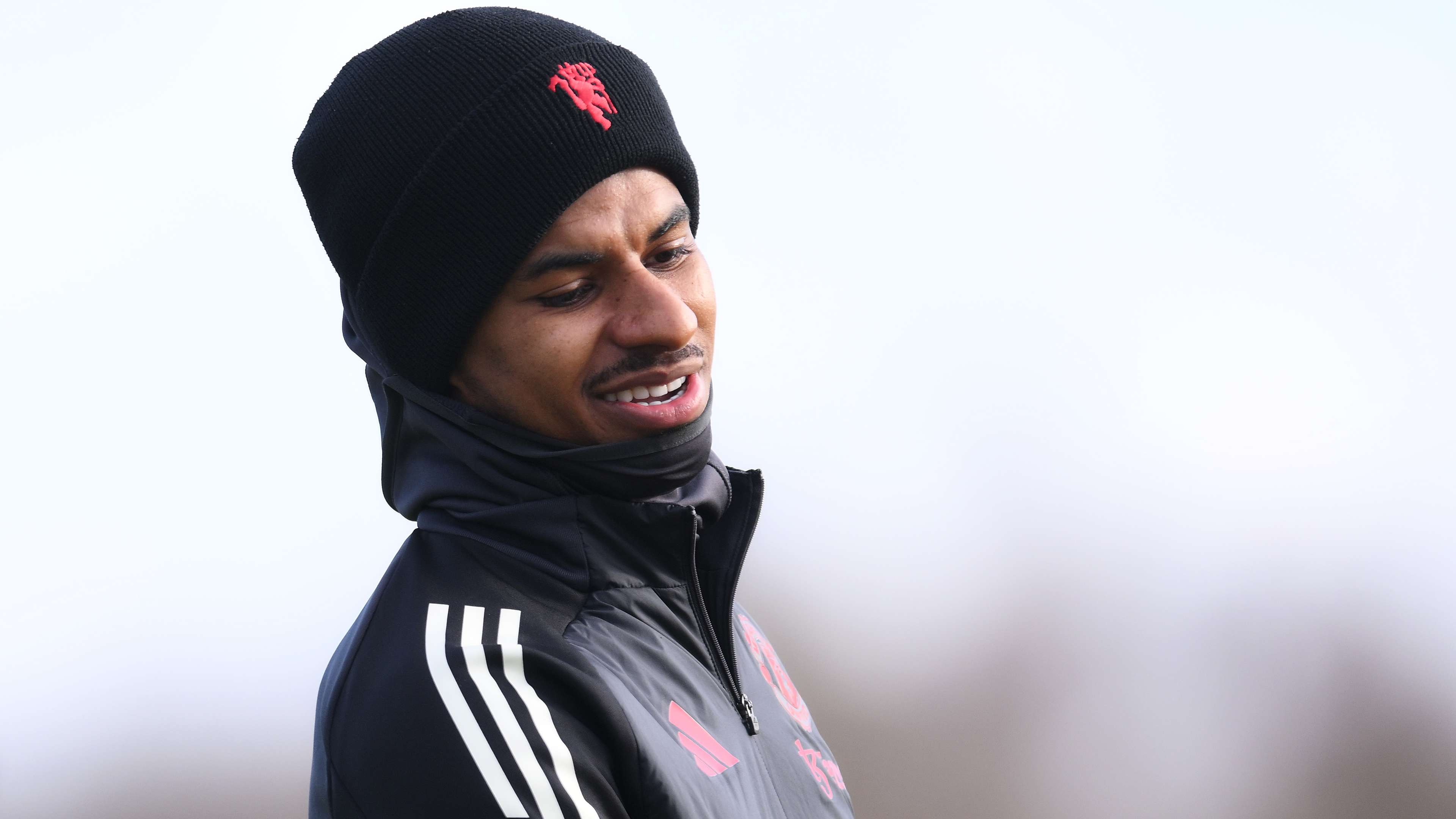 返英超前列 返英超前列