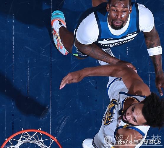 科尔:我们在上下半场多次转换进攻中未能防住森林狼的射手 科尔:我们在上下半场多次转换进攻中未能防住森林狼的射手